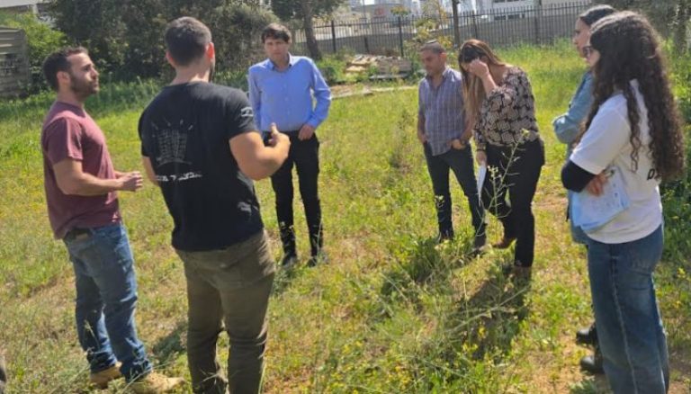 רמי גרינברג עם מועצת הנוער פתח תקווה